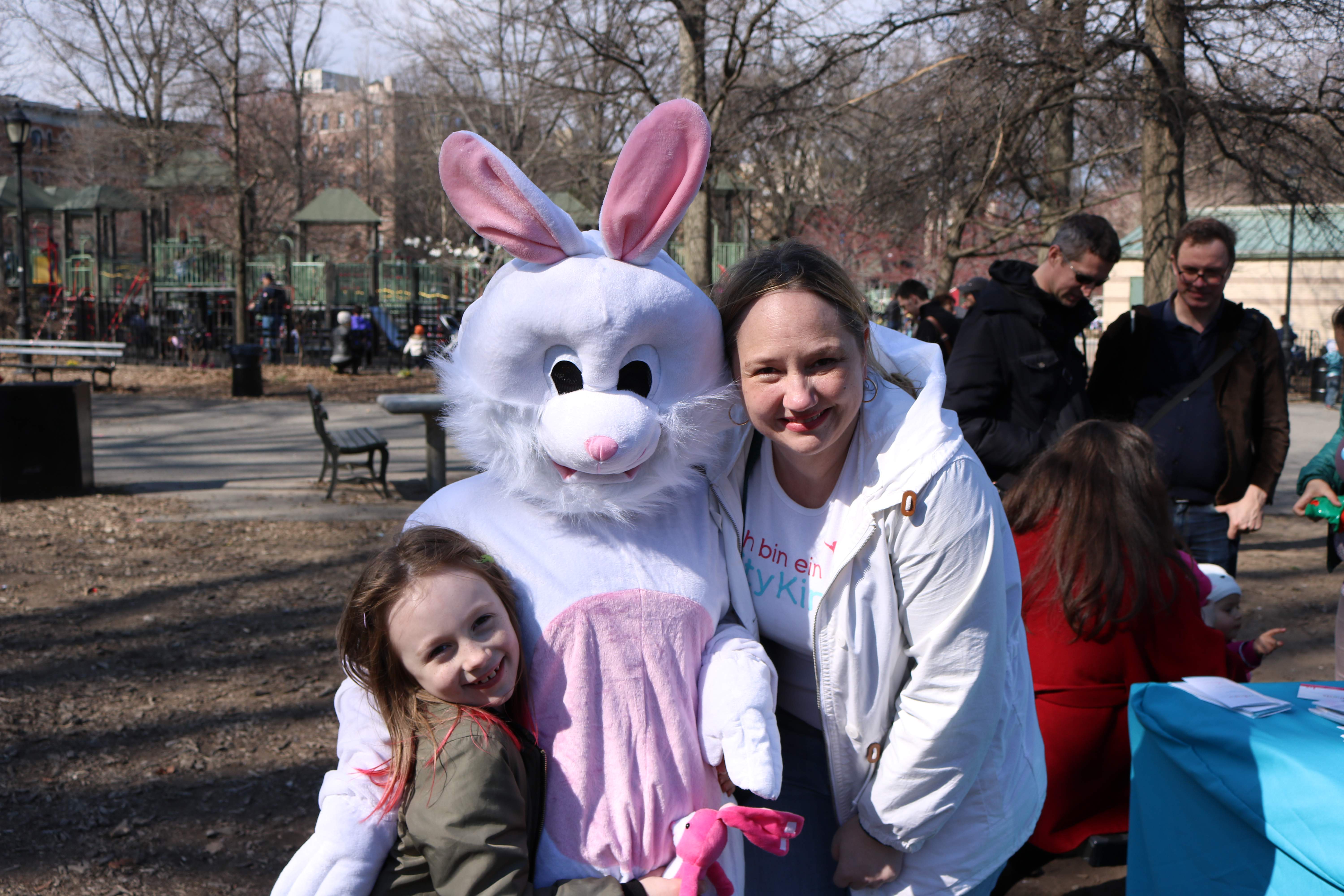 easteregghunt2016brooklyngermanfamilieseventny13 German